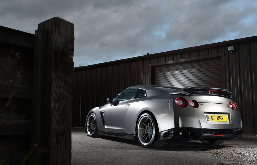  Nissan GT-R LM900 by Litchfield 2014 года  (фото 4 из 16)